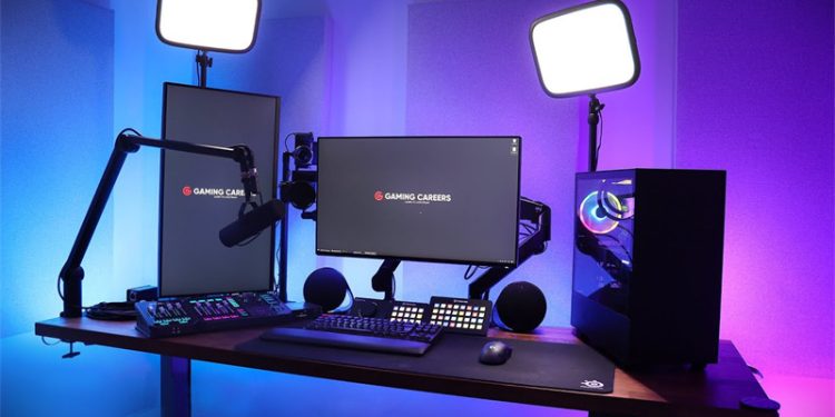Earn now. How  Turn Your Gamer/Blogging Hobby into a Business
